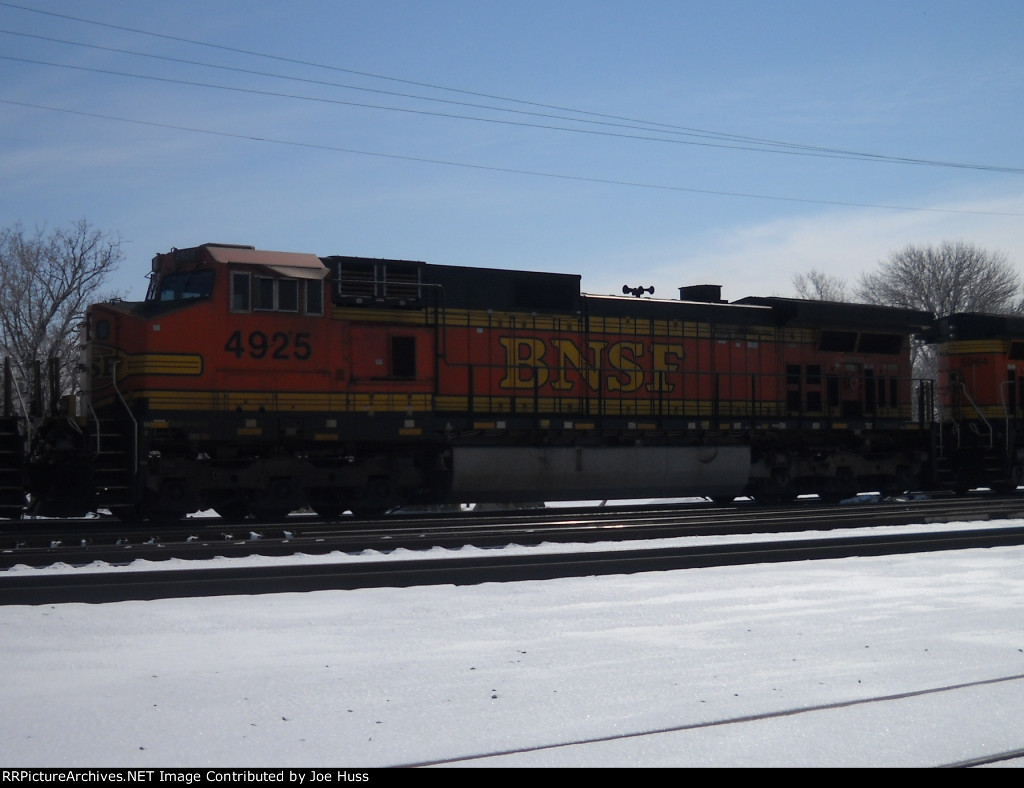 BNSF 4925